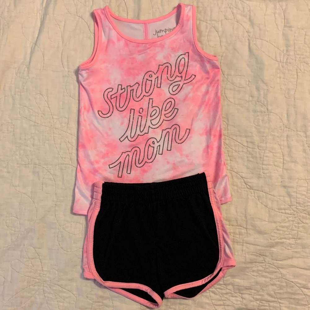 “Strong like mom” tank set